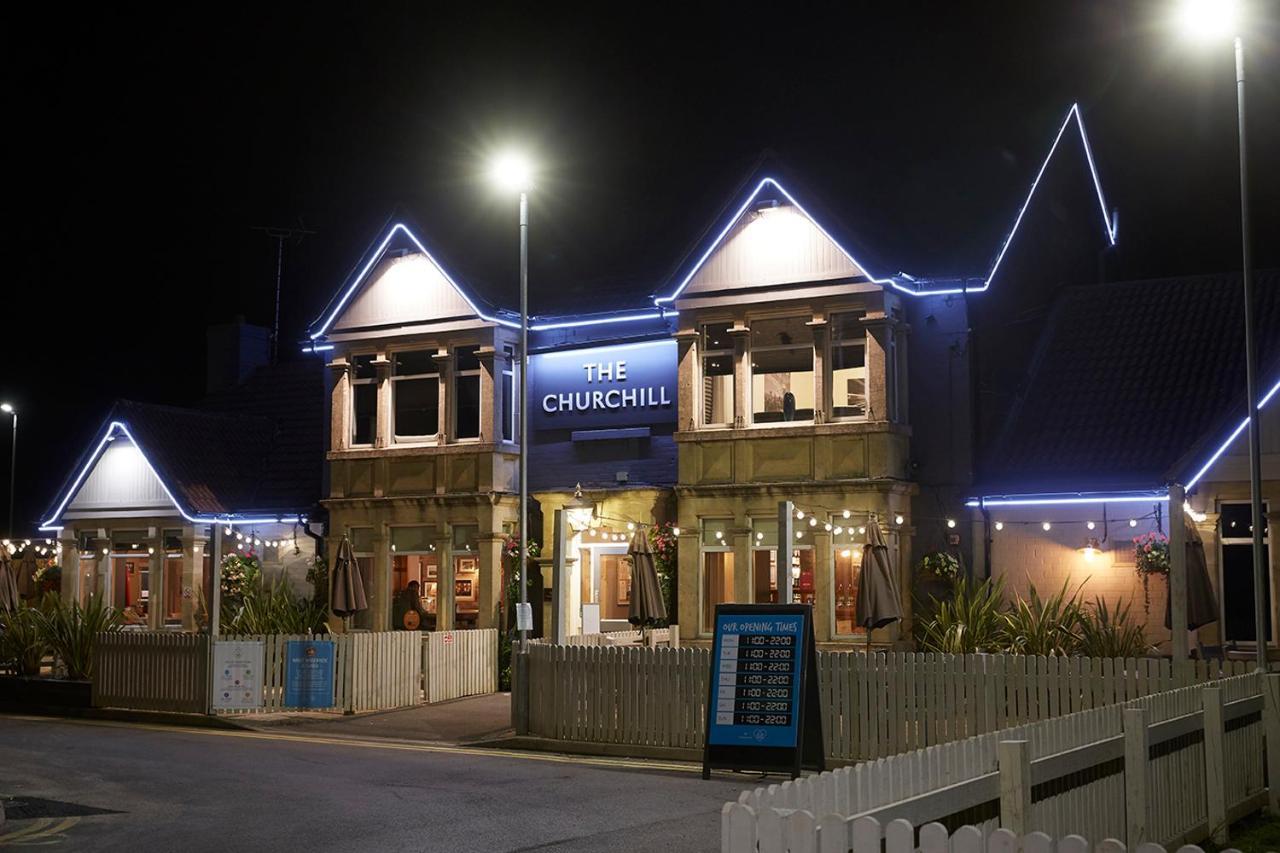 The Churchill By Greene King Inns Royal Wootton Bassett Eksteriør bilde